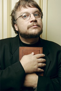 吉尔莫·德尔·托罗 Guillermo del Toro