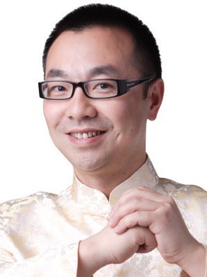 刘仪伟 Yiwei Liu